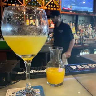 Bottomless mimosas during brunch!