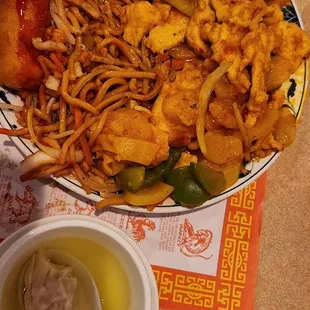 Eastside Chef, Curry Chicken combo, delicious.  10/21/23.