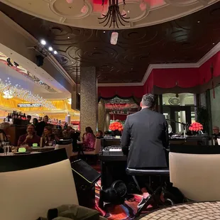 Dueling piano bar @ Encore