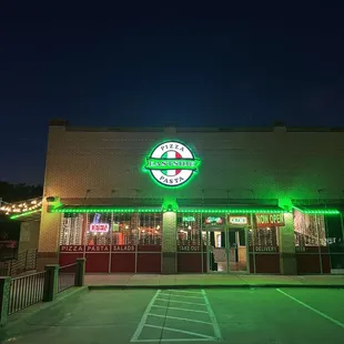 the outside of the restaurant