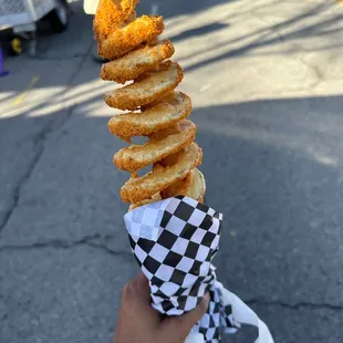 Spiral potato hot &amp; spicy flavor . Shareable and easy to pull off pieces as you walk around.