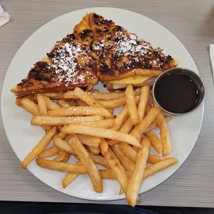 Monte Cristo Sandwich