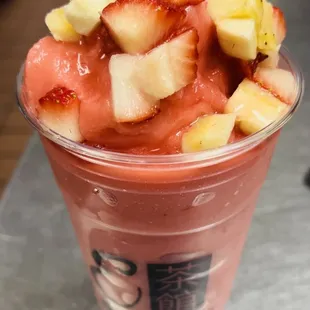 Strawberry banana smoothie
