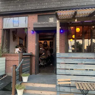 pizza, outside