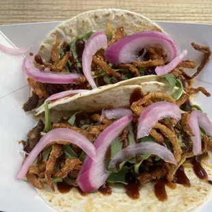 Pulled pork tacos