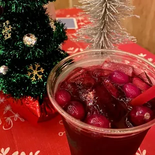 Ohhhh - Jingle Sangria how I love thee!