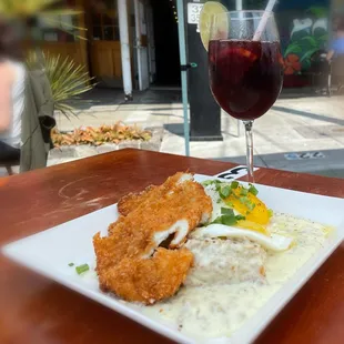 Country Biscuit Plate + fried chicken and Sangria