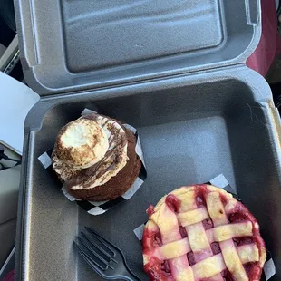 Chocolate mocha cream cake I believe and a cherry pie!   I usually get Boston Cream pie or Banana cream but they&apos;re all amazing.
