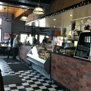 Great place for lunch. Love the Egghead Sandwich.