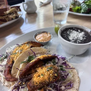 Mahi Mahi fish tacos