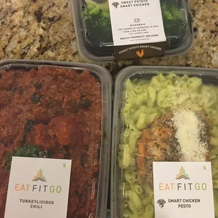 Grab and go meals with  clearly labeled macros