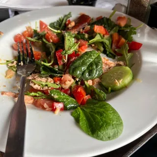 Honey Smoked Salmon Salad