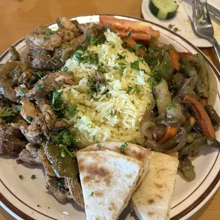 Amazing food! Great service! This is Chicken Shawarma