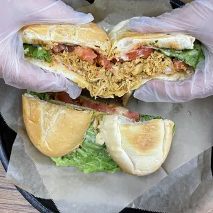 Pan Morocho de Pollo/ Chicken Twin French Bread Sandwich