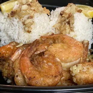 Garlic Shrimp and rice - island style