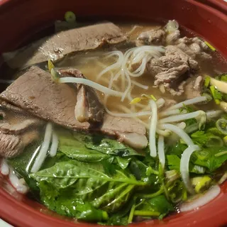 10. Tenderloin Brisket Pho