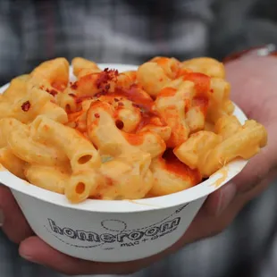 cacio e pepe mac n' cheese from homerun!