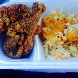 Delicious Fried chicken and Mac and cheese!!