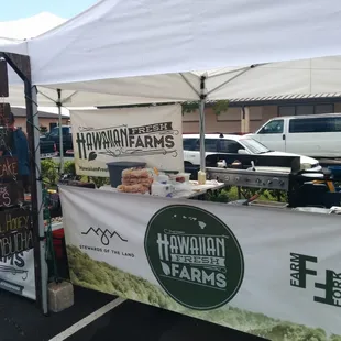 Hawaiian Fresh Farms booth