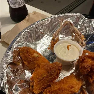 food, fried chicken, fried chicken wings, chicken wings and fried chicken, chicken wings, bbq wings, chicken, poultry, bbq chicken