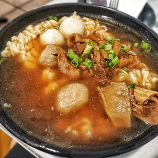 Hong Kong Style Cart Noodle Soup