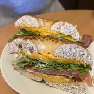 Cheesy BLT Sandwich
