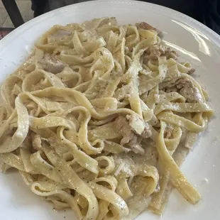 18. Fettuccine Chicken Alfredo