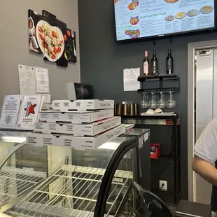 sushi and sashimi, interior