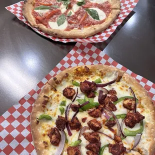 Tandoori Chicken Pizza