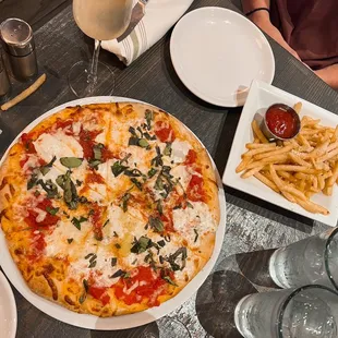 Margherita Pizza, Truffle Parmesan Fries, Casa Bellini, Almafi Fizz