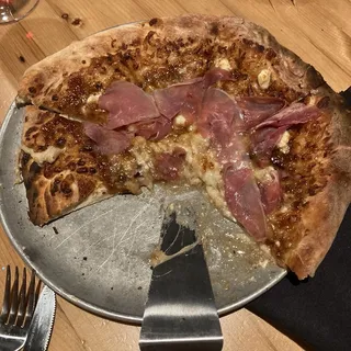 Fig & Prosciutto Pizza