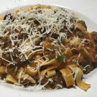 Pappardelle al Ragu di Funghi