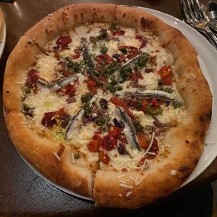 #8 Pizza w/ anchovies