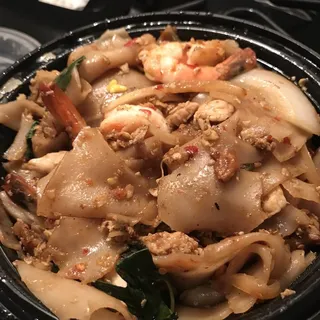 Drunken Noodle
