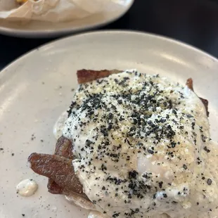 Carbonara Eggs Benedict