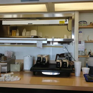 Pass-thru to the kitchen