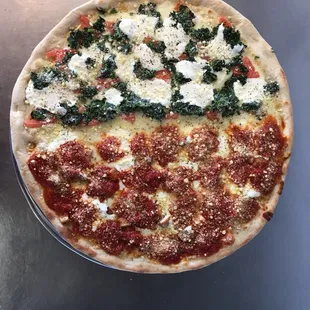 Italian White Pizza,chicken Parmesan Pizza