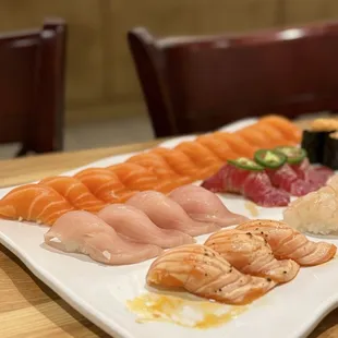 sushi, sushi and sashimi, sashimi, food