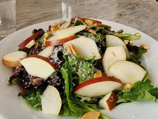 Batture Bites & Brew