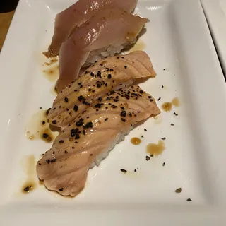 SEARED ALBACORE SUSHI