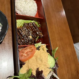 BENTO-BEEF TERIYAKI