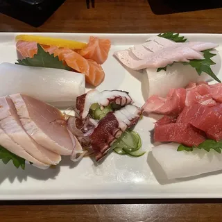 SASHIMI COMBO B(12PCS)