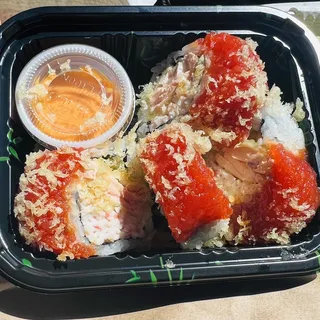 SALMON CRUNCH ROLL