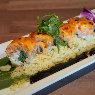 SPICY BAKED SALMON ROLL