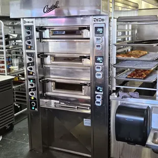 Castelli oven