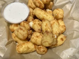 Wisco's Bar & Eatery Eau Claire