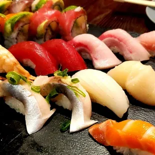 Beautiful 20pc. nigiri plate &amp; roll