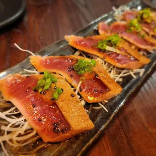 Tuna tataki