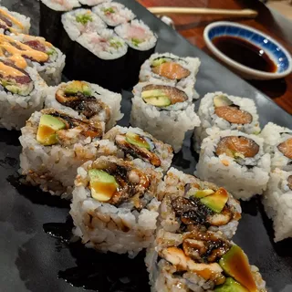 Yellowtail Roll