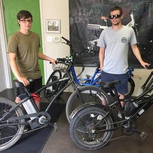 Your wish for fun is our command! Aloha guys, thanks for renting out our Motiv &amp; UNO ebikes!